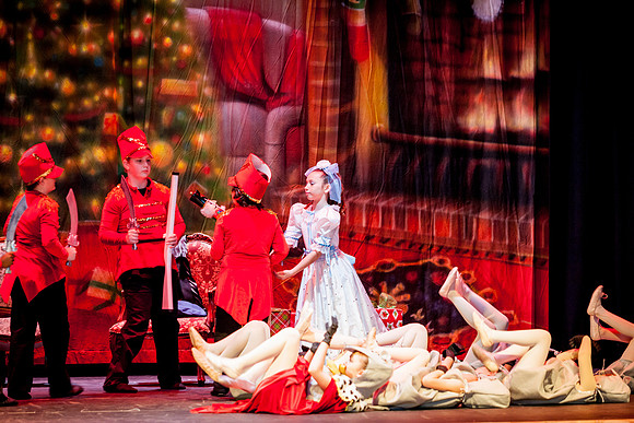 RA-NUTCRACKER-2018-MICE- (29)