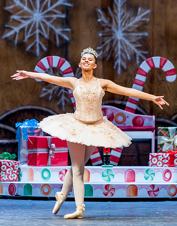 RA-NUTCRACKER-2018-SUGARPLUM- (32)