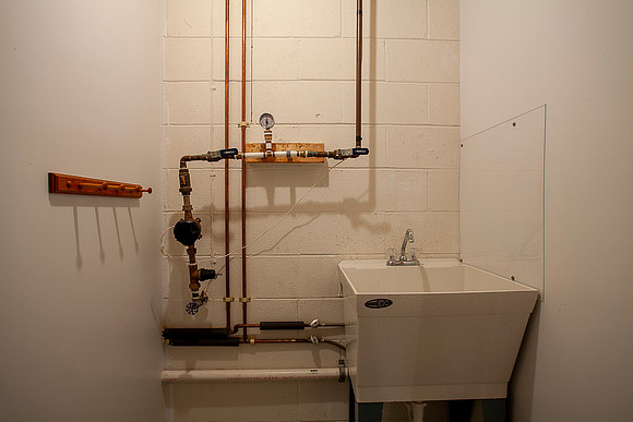 3040-BURTON-DR-GILBERTSVILLE- (60)