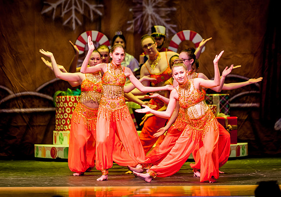 RA-NUTCRACKER-2018-ARABIAN- (31)
