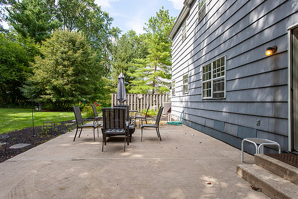 2406-COUNTRY-CIRCLE-EAGLEVILLE- (16)