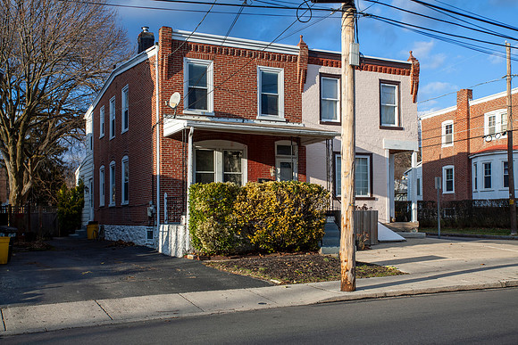 208-HOLLAND-AVE-ARDMORE- (2)