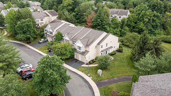 2309-PERIWINKLE-CT-PHOENIXVILLE- (39)