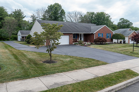 3040-BURTON-DR-GILBERTSVILLE- (12)