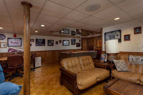 1672-N-ADAMS-ST-POTTSTOWN- (56)