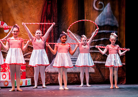 RA-NUTCRACKER-2018-CANDYCANE- (12)