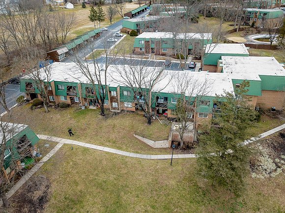 622-MEADOWVIEW-LANE-MONT-CLARE- (6)