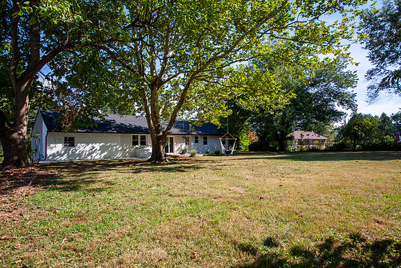 1215-TOWNSHIP-LINE-RD-PHOENIXVILLE- (23)