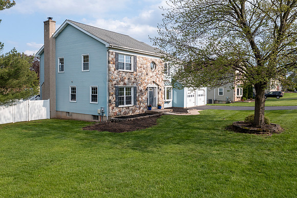 103-VALLEY-VIEW-CIRLE-PHOENIXVILLE- (4)