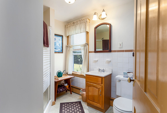 244-W-ORVILLA-RD-HATFIELD- (52)