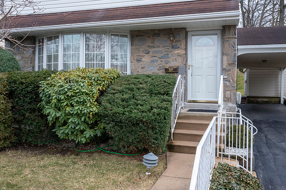 26-NANCY-DR-HAVERTOWN- (2)