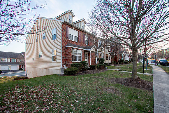 1047-SQUARE-DR-PHOENIXVILLE- (7)