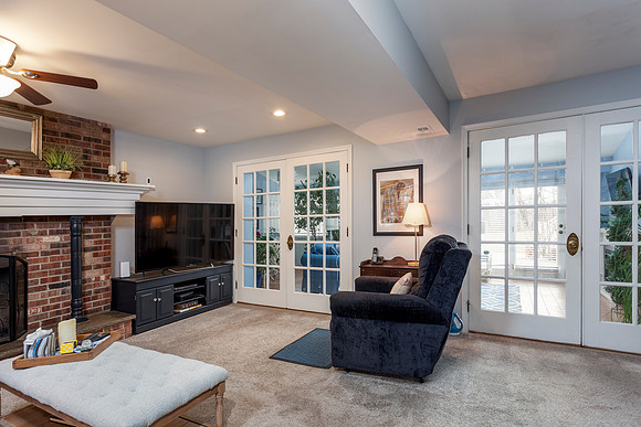 2351-HILLSIDE-DR-EAGLEVILLE- (26)
