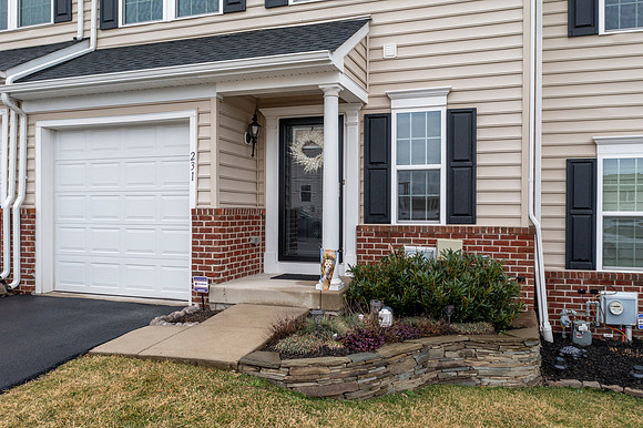231-STONE-HILL-DR-POTTSTOWN- (11)