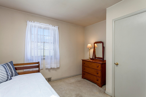456-ADRIAN-RD-COLLEGEVILLE- (36)