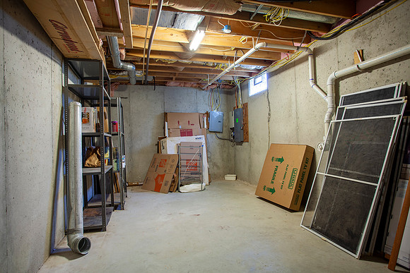 47-MAPLE-LANE-COATESVILLE-  (104)