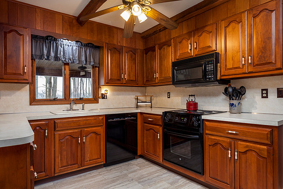 965-MALVERN-DR-POTTSTOWN- (45)