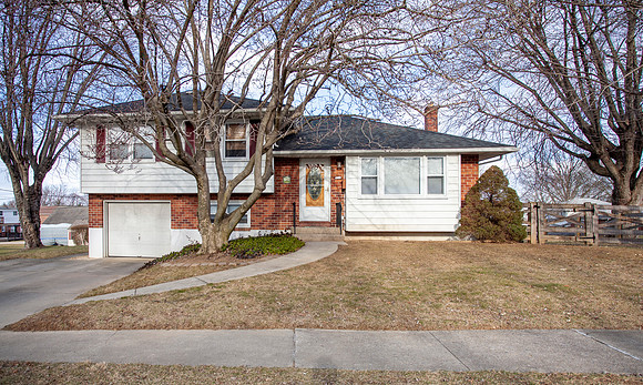 2815-HILLVALE-AVE-READING- (4)