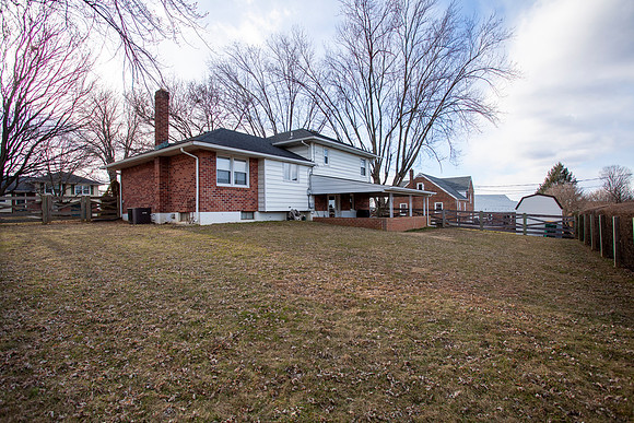 2815-HILLVALE-AVE-READING- (6)
