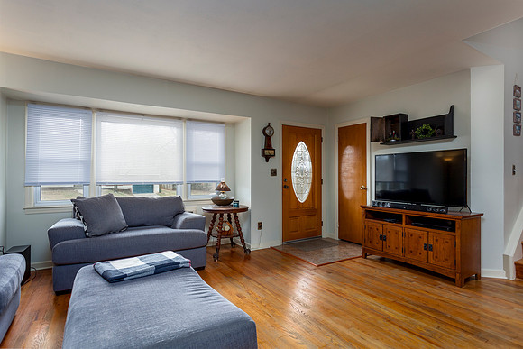 2815-HILLVALE-AVE-READING- (12)