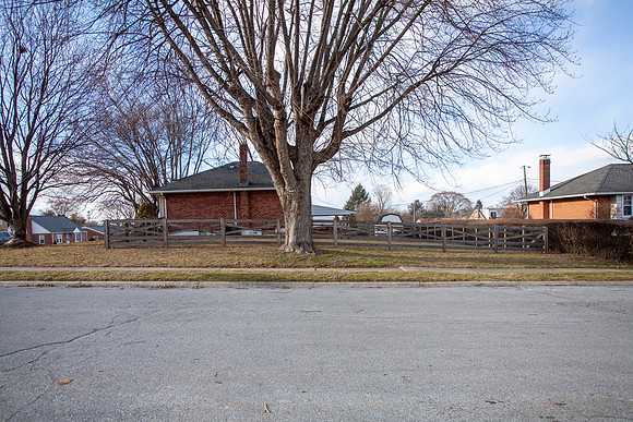 2815-HILLVALE-AVE-READING- (11)