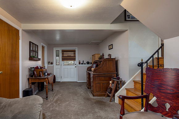2815-HILLVALE-AVE-READING- (19)