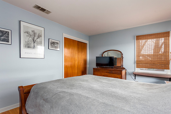 2815-HILLVALE-AVE-READING- (22)