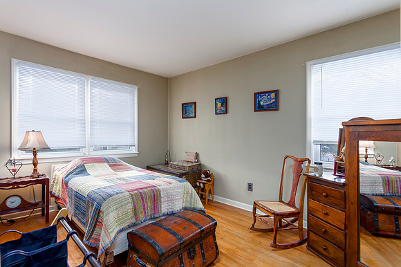 2815-HILLVALE-AVE-READING- (24)