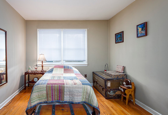 2815-HILLVALE-AVE-READING- (25)