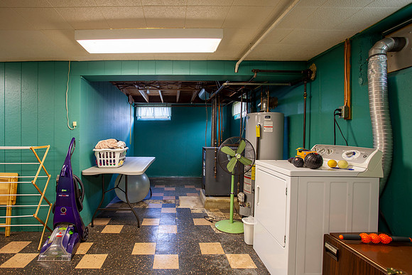 2815-HILLVALE-AVE-READING- (28)