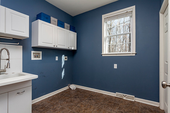 47-MAPLE-LANE-COATESVILLE-  (61)