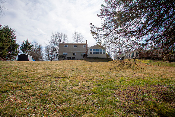 1174-GRANDVIEW-CIRCLE-POTTSTOWN- (7)