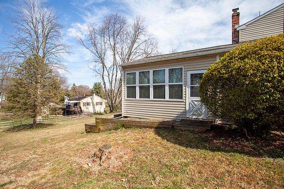 1174-GRANDVIEW-CIRCLE-POTTSTOWN- (9)