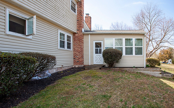 1174-GRANDVIEW-CIRCLE-POTTSTOWN- (10)