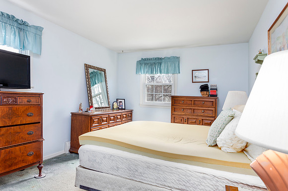1174-GRANDVIEW-CIRCLE-POTTSTOWN- (35)