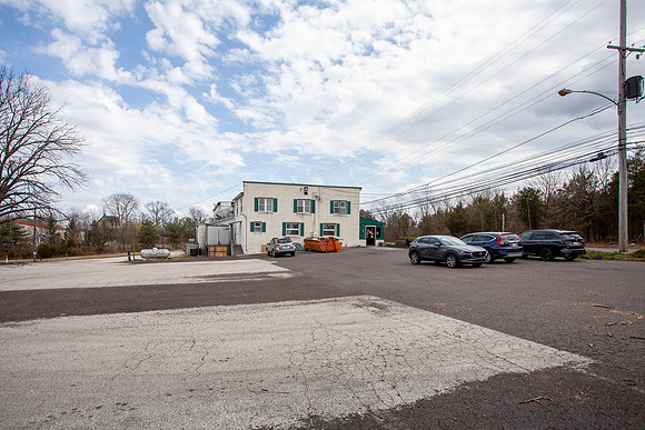 3347-RIDGE-PIKE-POTTSTOWN (7)