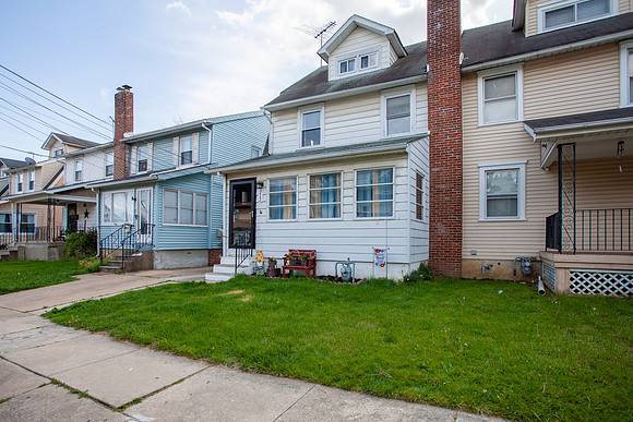 212-MARSHALL-AVE-COLLINGDALE- (2)