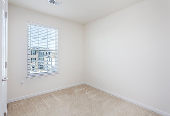 125-SANDPIPER-CT-GILBERTSVILLE- (32)