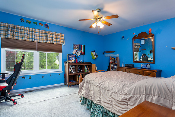 663-CHARLES-DR-GILBERTSVILLE- (41)