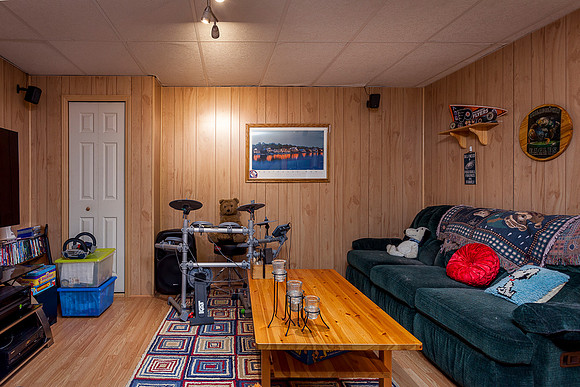 663-CHARLES-DR-GILBERTSVILLE- (53)