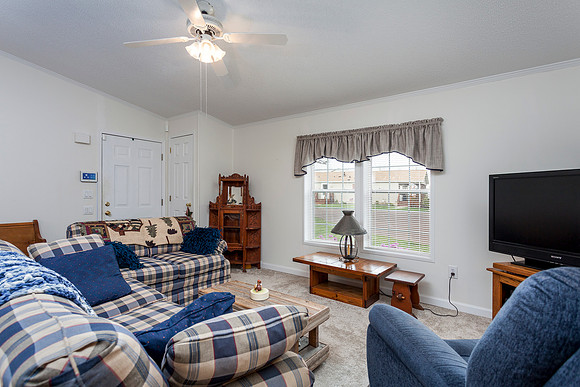 5-ADAMS-DR-ROYERSFORD- (11)