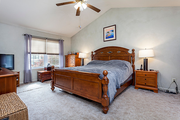 663-CHARLES-DR-GILBERTSVILLE- (43)
