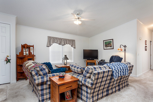 5-ADAMS-DR-ROYERSFORD- (13)