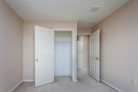 1047-SQUARE-DR-PHOENIXVILLE- (32)