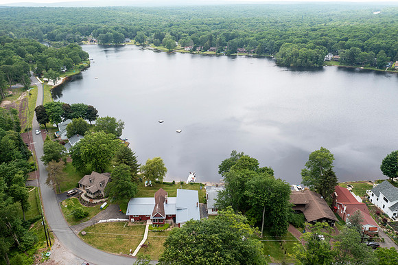 1175-LAKEVIEW-DRIVE-WHITE-HAVEN-PA- (12)