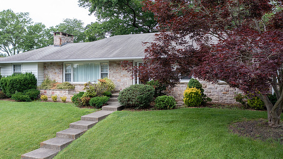 1005-ELMWOOD-DR-POTTSTOWN- (7)