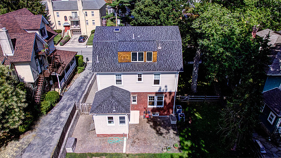 112-Dudley-Ave- (16)