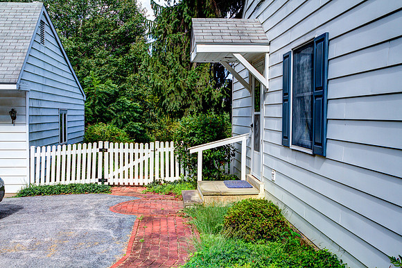 2289-Beaver-Hill-  (10)