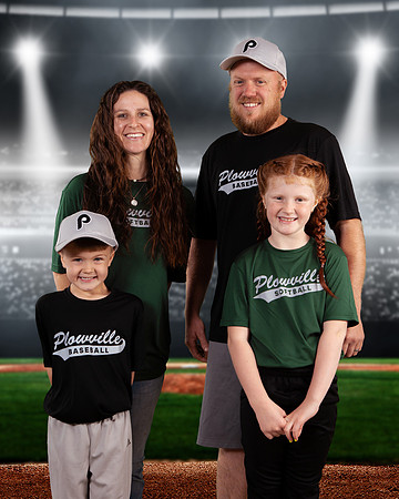 KEMP-FAMILY-PLOWVILLE-2021