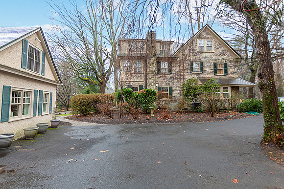 8211-CEDAR-ROAD-ELKINS-PARK-DEC-2019- (12)